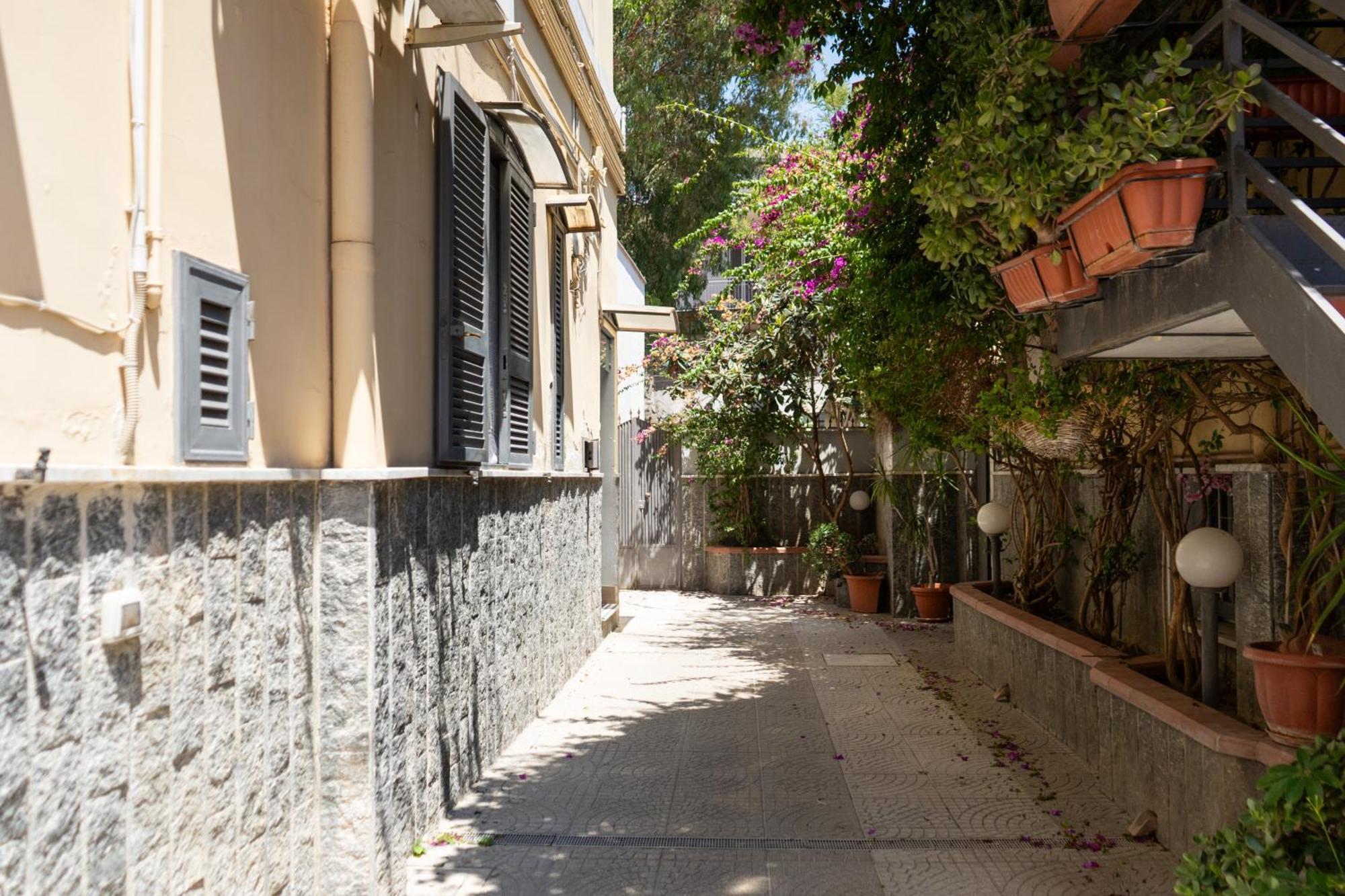 Capodichino Apartment 127-11 Neapel Exterior foto